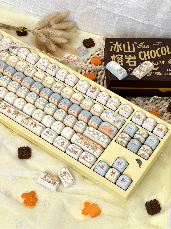 Limited Edition Cream Bear Keycaps Set for Mechanical Keyboard, Cute Dessert Theme MOA/Cherry Yellow Keycaps