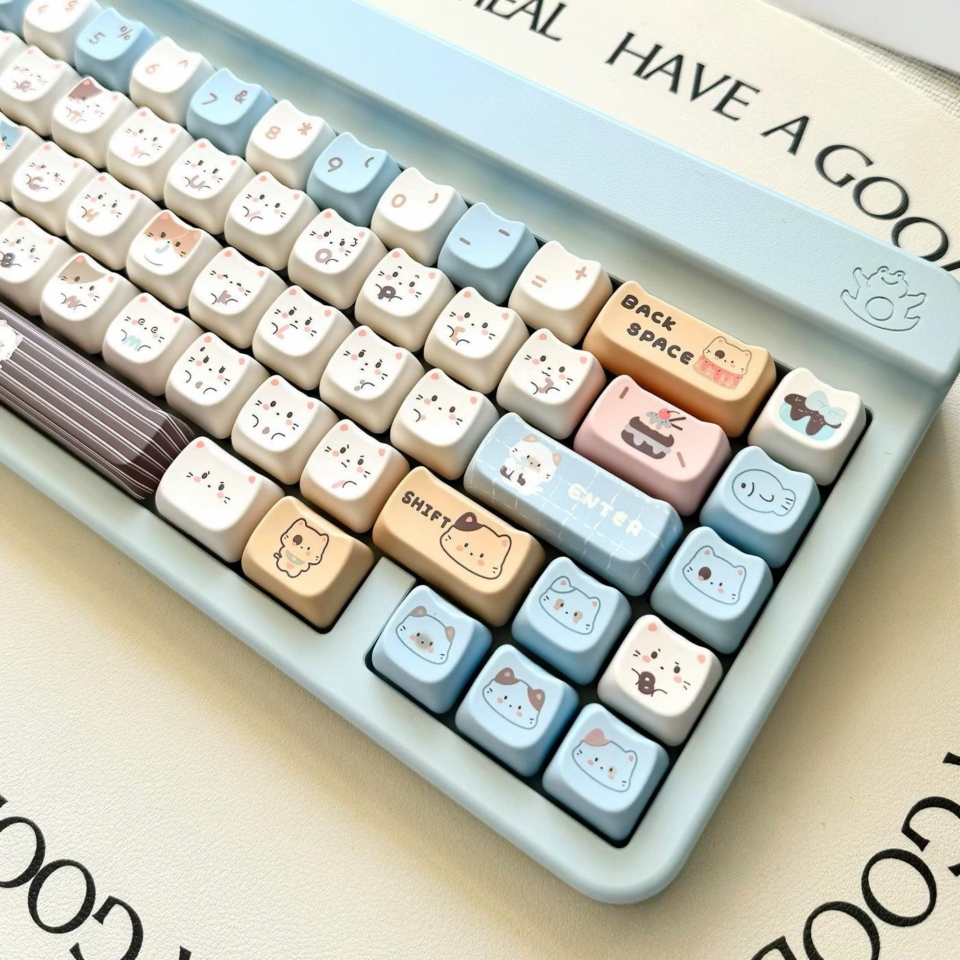 Cute Sea Salt Cat Keycaps Set Kawaii Cartoon Themed MAO Keycaps for Mechanical Keyboards
